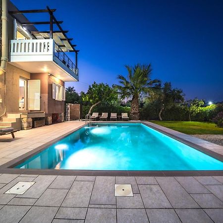 Petronila Luxury Villa With Heated Private Pool Kíssamos Exterior foto