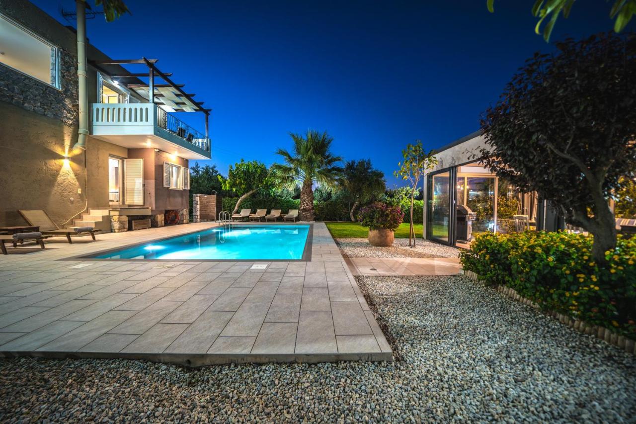 Petronila Luxury Villa With Heated Private Pool Kíssamos Exterior foto