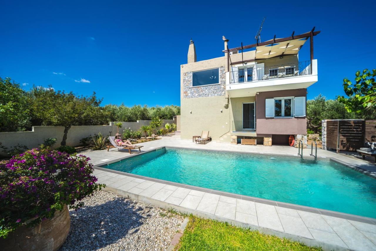 Petronila Luxury Villa With Heated Private Pool Kíssamos Exterior foto