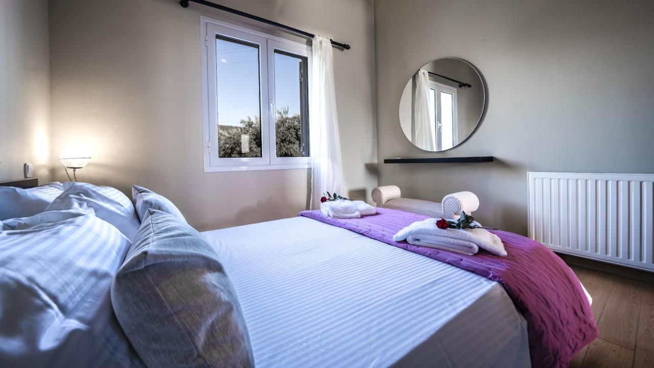 Petronila Luxury Villa With Heated Private Pool Kíssamos Exterior foto